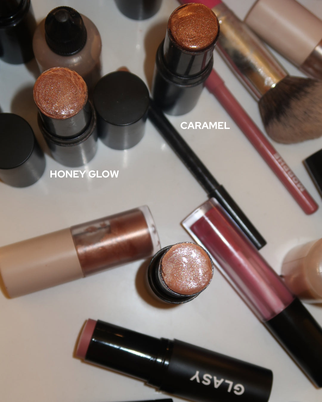 Dew It All Glossy Highlighting Balm - for face, lips & body